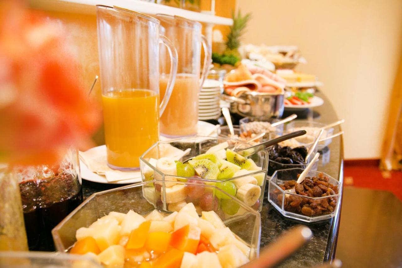 Double Room with Lake View,1428645838:JPEG